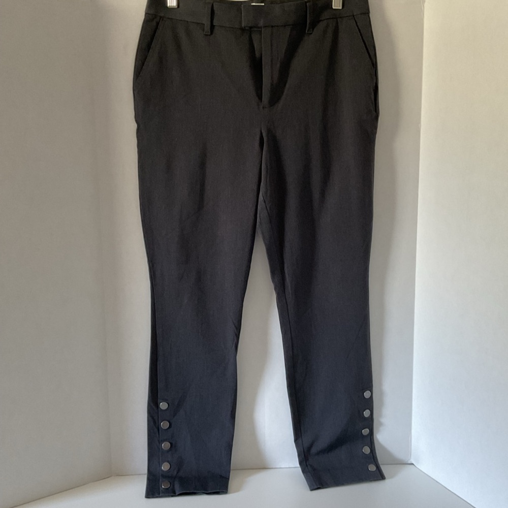 GAP Women’s Gray Ankle Button-Detail Pants